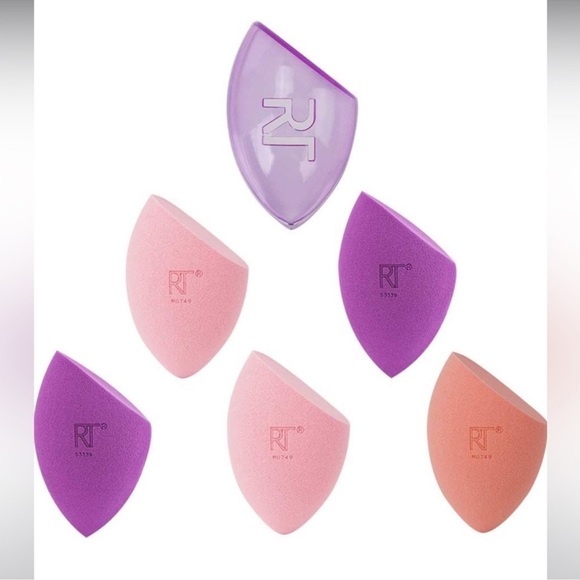 Real Techniques Limited Edition Miracle Makeup Blender Beauty Sponge Gift Set - Picture 3 of 7